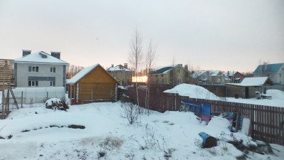 Это фото участка в первые дни 2014г. <br />Летом 2014г. мы вывезли и сожгли весь основной хлам, чем я уже хвалилась осенью :)