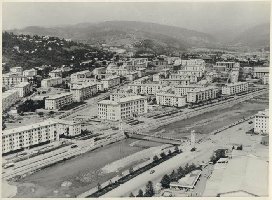 Это старый Сочи. Чуть выше моста как раз и снимались кадры фильма &quot;Бриллиантовая рука&quot;.